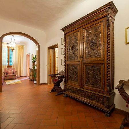 110 Sqm Apartment 6 Sleeps In Santa Croce Флоренція Екстер'єр фото