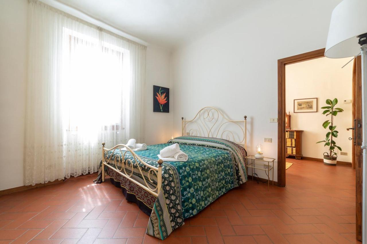 110 Sqm Apartment 6 Sleeps In Santa Croce Флоренція Екстер'єр фото