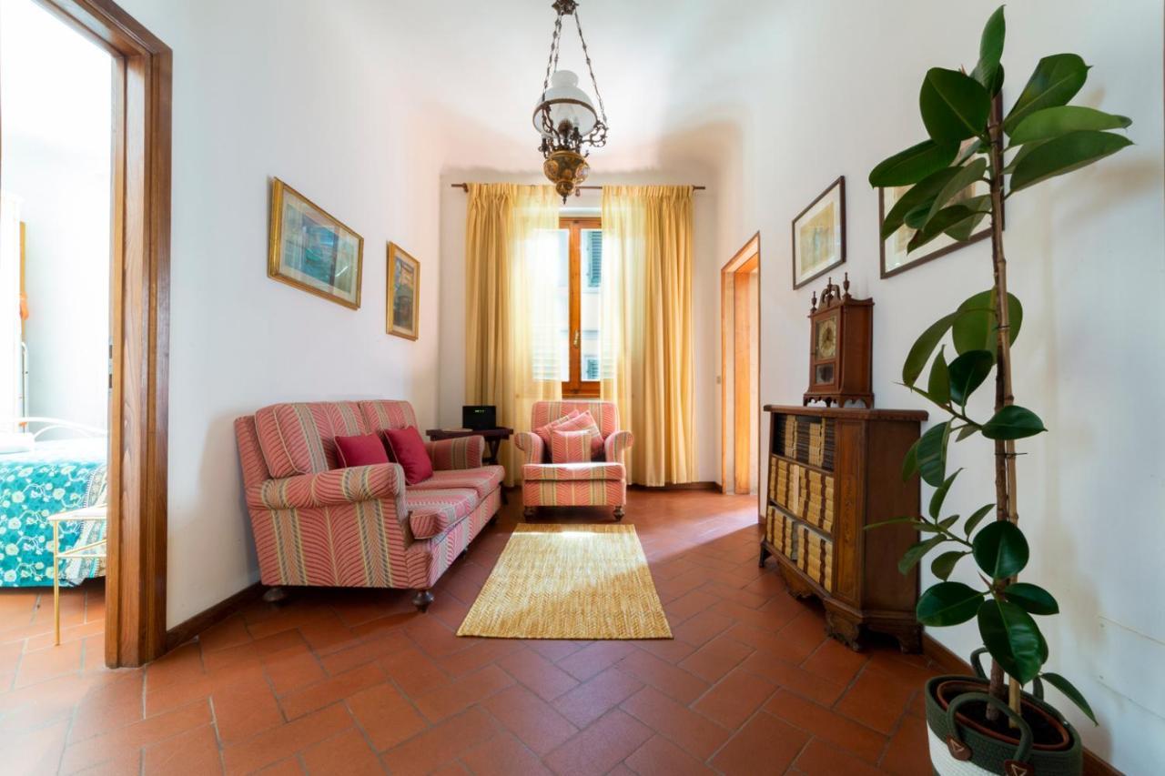 110 Sqm Apartment 6 Sleeps In Santa Croce Флоренція Екстер'єр фото